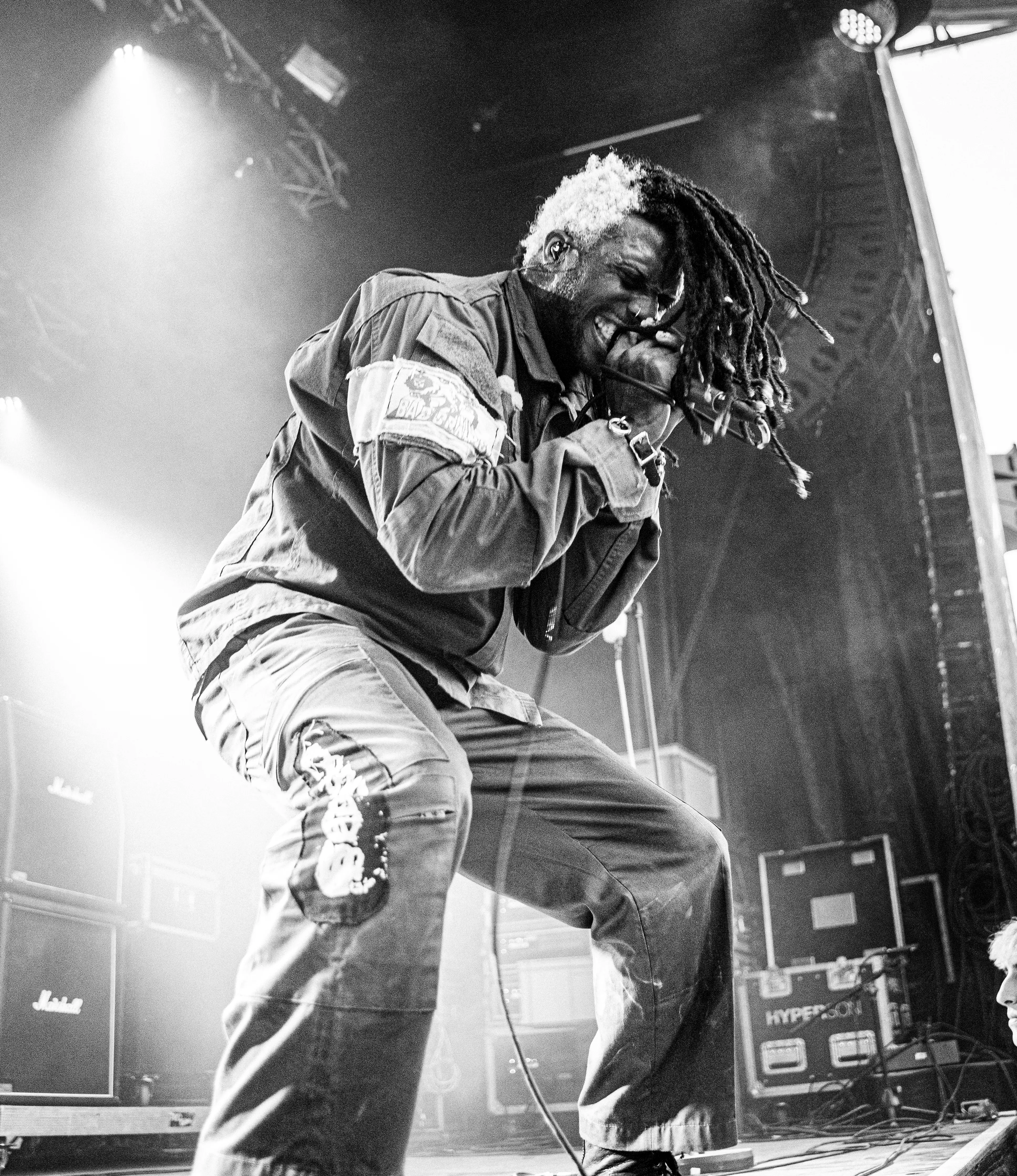 Photographie du groupe Ho99o9 lors du concert à l'Abyss Festival.